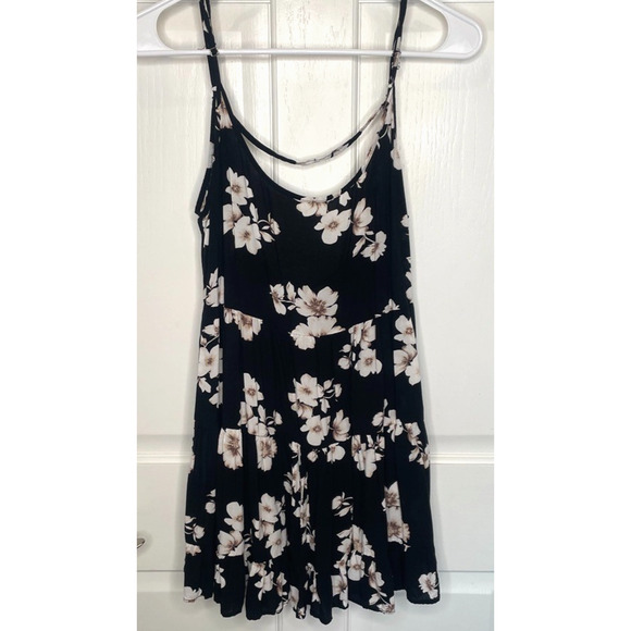 Brandy Melville Dresses & Skirts - Brandy Melville Women's Tiered Babydoll Dress Tunic One Size Boho Floral Cowgirl